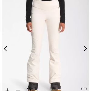 NEW Women’s White North Face Snoga Snow Pants
